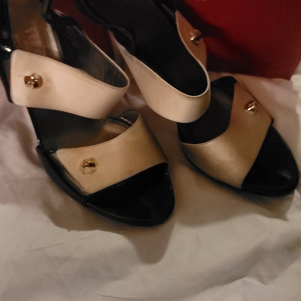 Ferragamo fabric hills